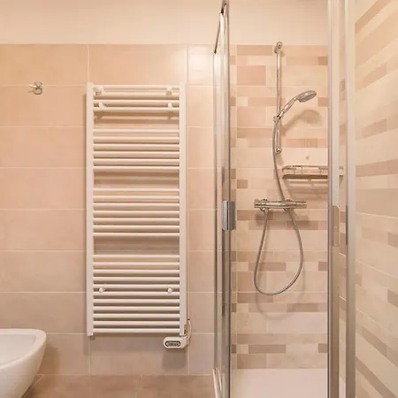 Bilo Via Bellinzona 公寓